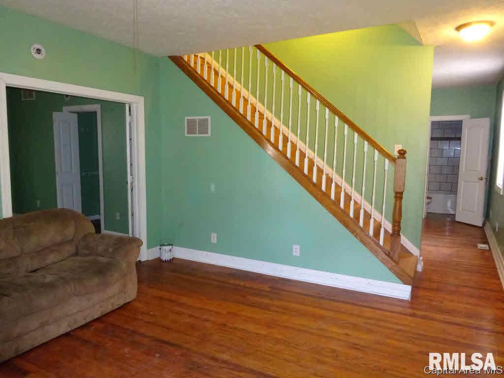 1232 North 14th Street Springfield, IL 62702 - Photo 8 of 26