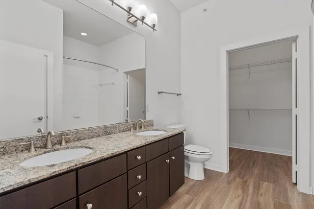 $2,950 | 1900 Barton Springs Road, Unit 2027, Austin, TX 78704