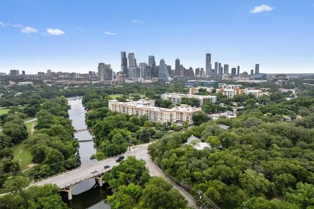 $2,950 | 1900 Barton Springs Road, Unit 2027, Austin, TX 78704