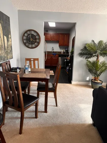 $2,250 | 200 North Dearborn Street, Unit 4408, Chicago, IL 60601