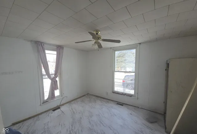 $99,900 | 1425 West 10th Street, Muncie, IN 47302