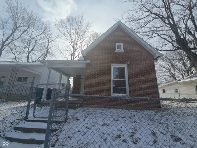 $99,900 | 1425 West 10th Street, Muncie, IN 47302