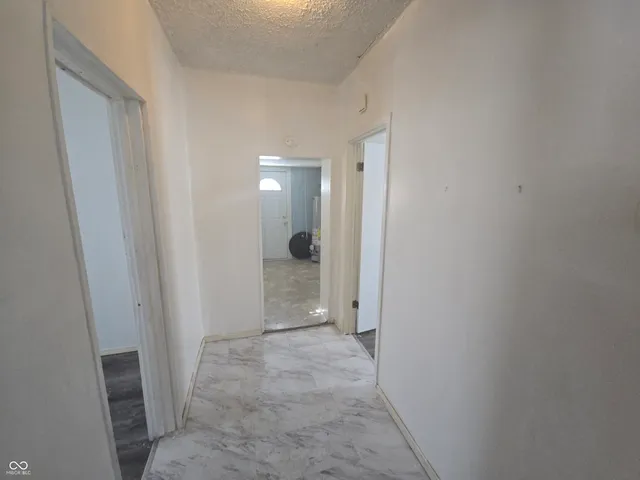 $99,900 | 1425 West 10th Street, Muncie, IN 47302