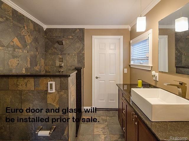 2139 Metzner Road Walled Lake, MI 48390 - Photo 20 of 29 19_1a.jpg