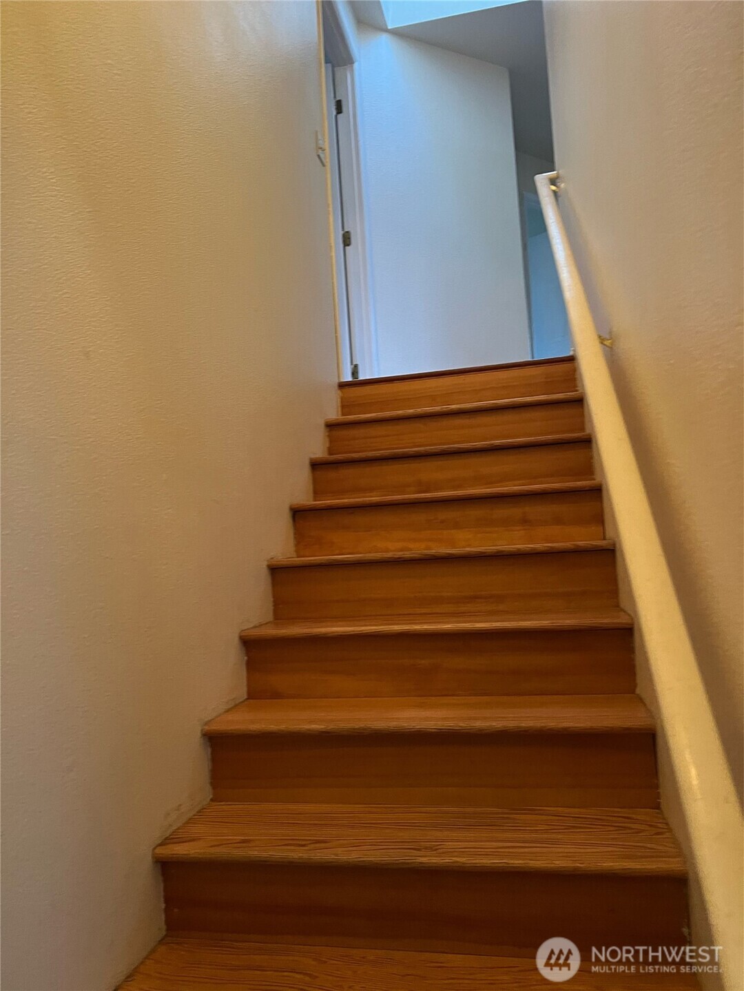 2008 Shattuck Avenue South Renton, WA 98055 - Photo 13 of 21