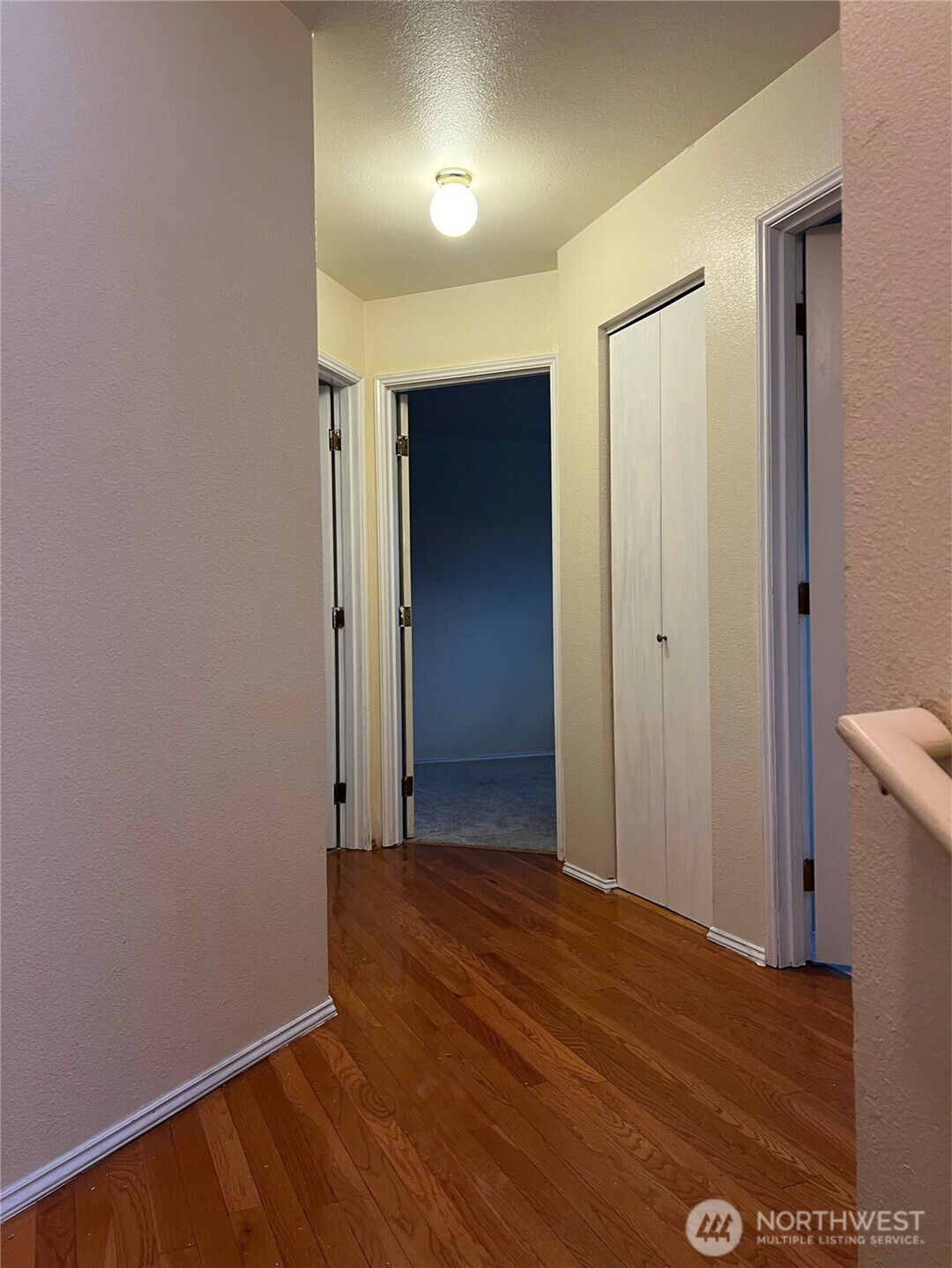 2008 Shattuck Avenue South Renton, WA 98055 - Photo 2 of 21