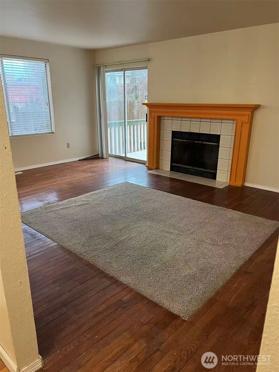 2008 Shattuck Avenue South Renton, WA 98055 - Photo 4 of 21