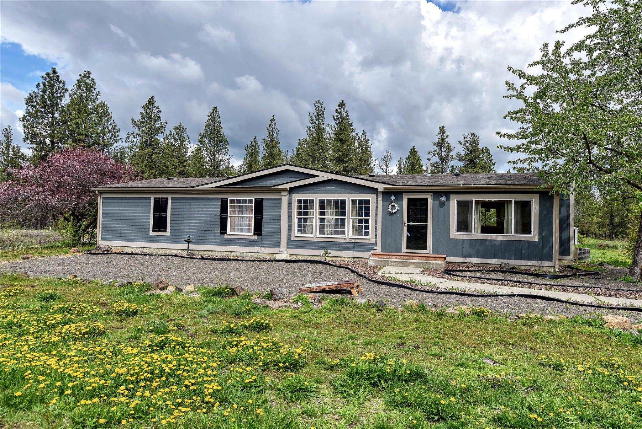 4708 West Pinto Road Cheney, WA 99004 - Photo 2 of 39