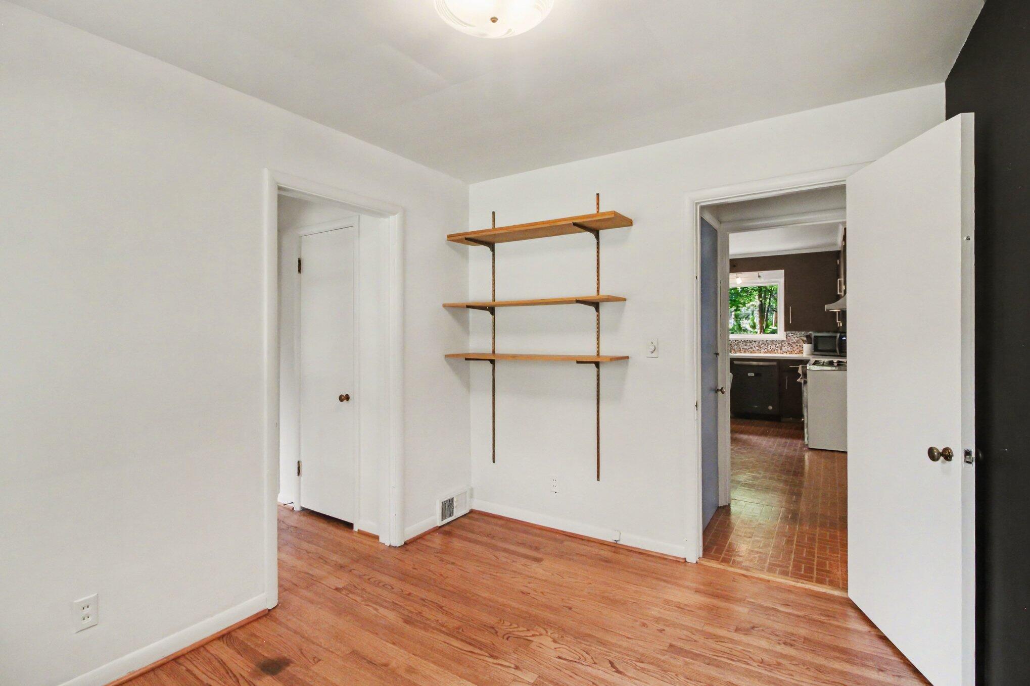 1000 Vesper Road Ann Arbor, MI 48103 - Photo 21 of 47 016_file_1780