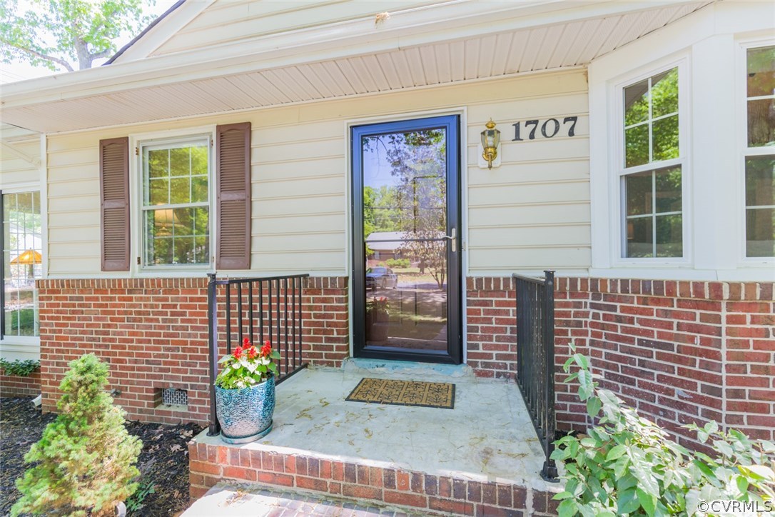 1707 Michael Road Henrico, VA 23229 - Photo 4 of 25 Gallery Image 4