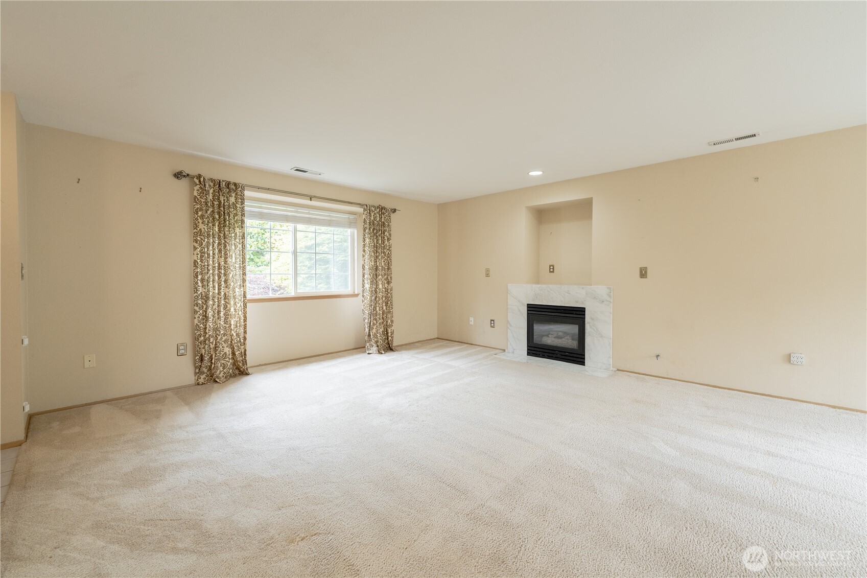 17501 Osprey Road Arlington, WA 98223 - Photo 10 of 40
