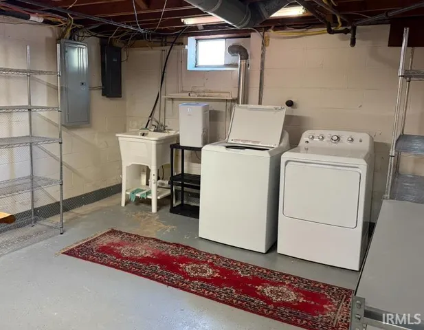 $2,850 | 924 Carrolton Boulevard, West Lafayette, IN 47906