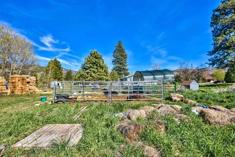 $349,900 | 514 Longhorn Drive, Loyalton, CA 96118