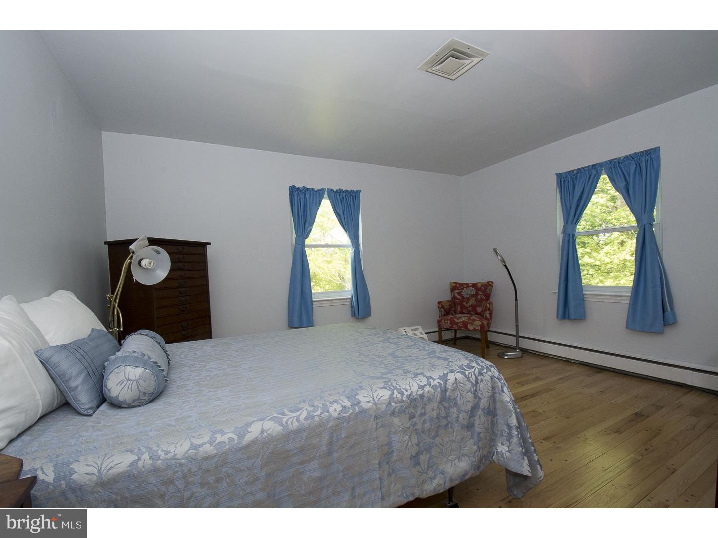 402 Marple Road Broomall, PA 19008 - Photo 14 of 25 Gallery Image 14