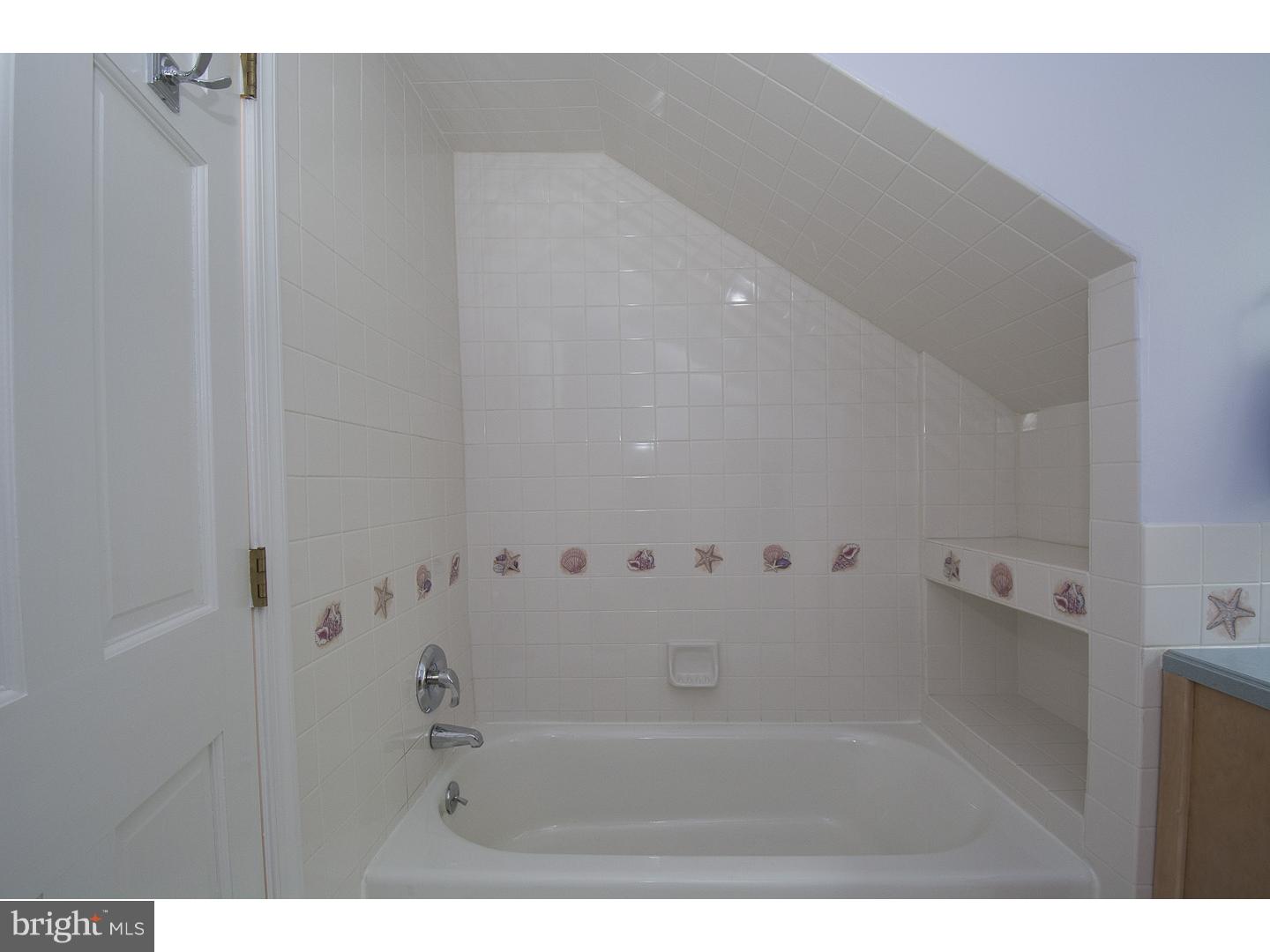 402 Marple Road Broomall, PA 19008 - Photo 17 of 25 Gallery Image 17