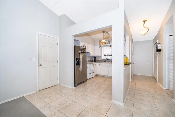 $300,000 | 207 Lake Drive, Orlando, FL 32835