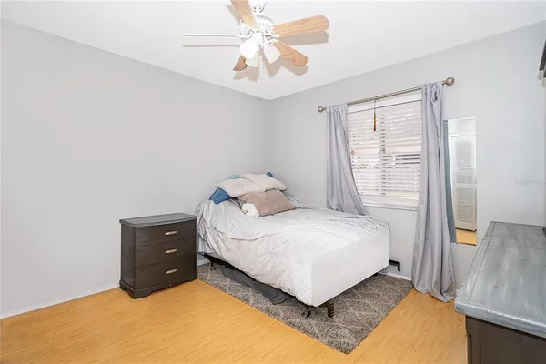 $300,000 | 207 Lake Drive, Orlando, FL 32835