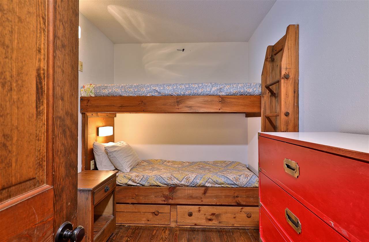109 Access Road Rochester, VT 05767 - Photo 21 of 40