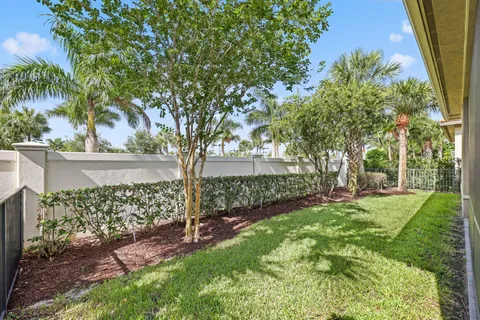 $949,000 | 12100 Kalmar Circle South, Parkland, FL 33076