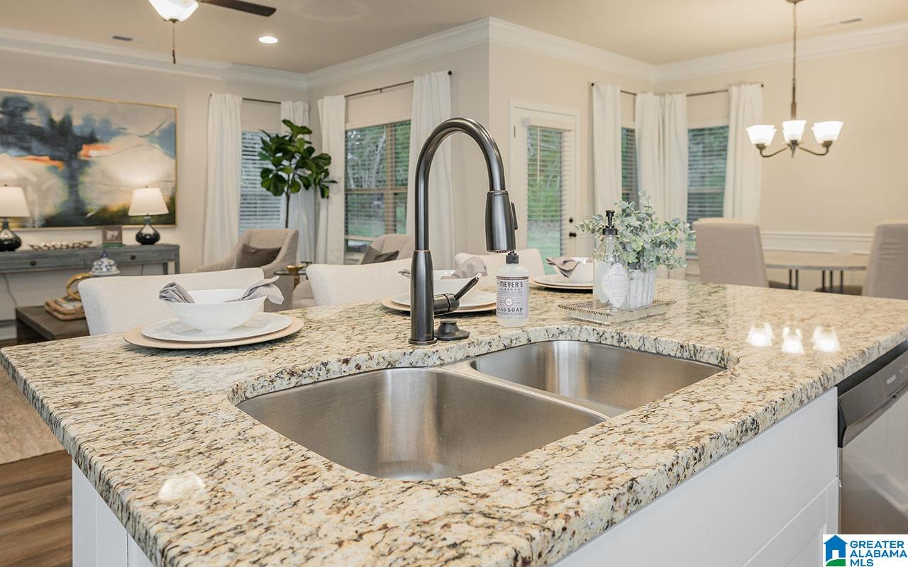 105 Meadow Way Jasper, AL 35504 - Photo 10 of 17