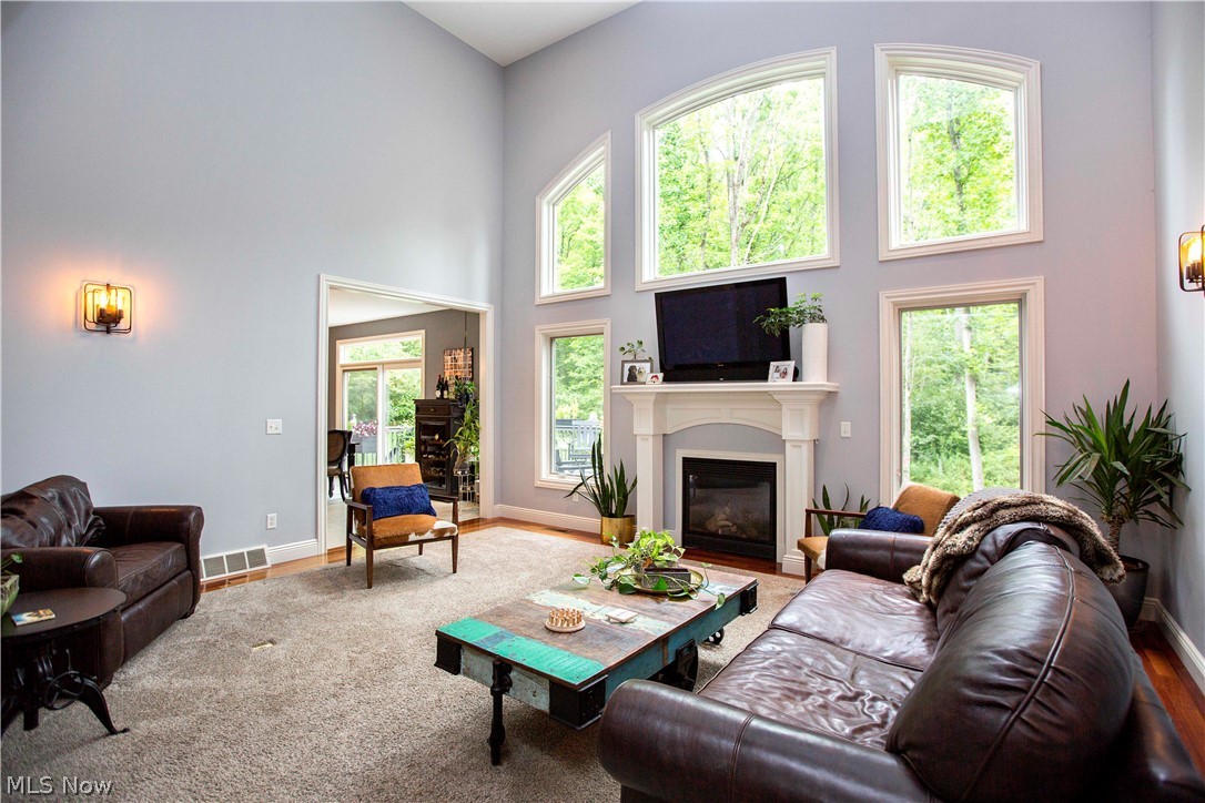 12685 Rockhaven Road Chesterland, OH 44026 - Photo 4 of 35