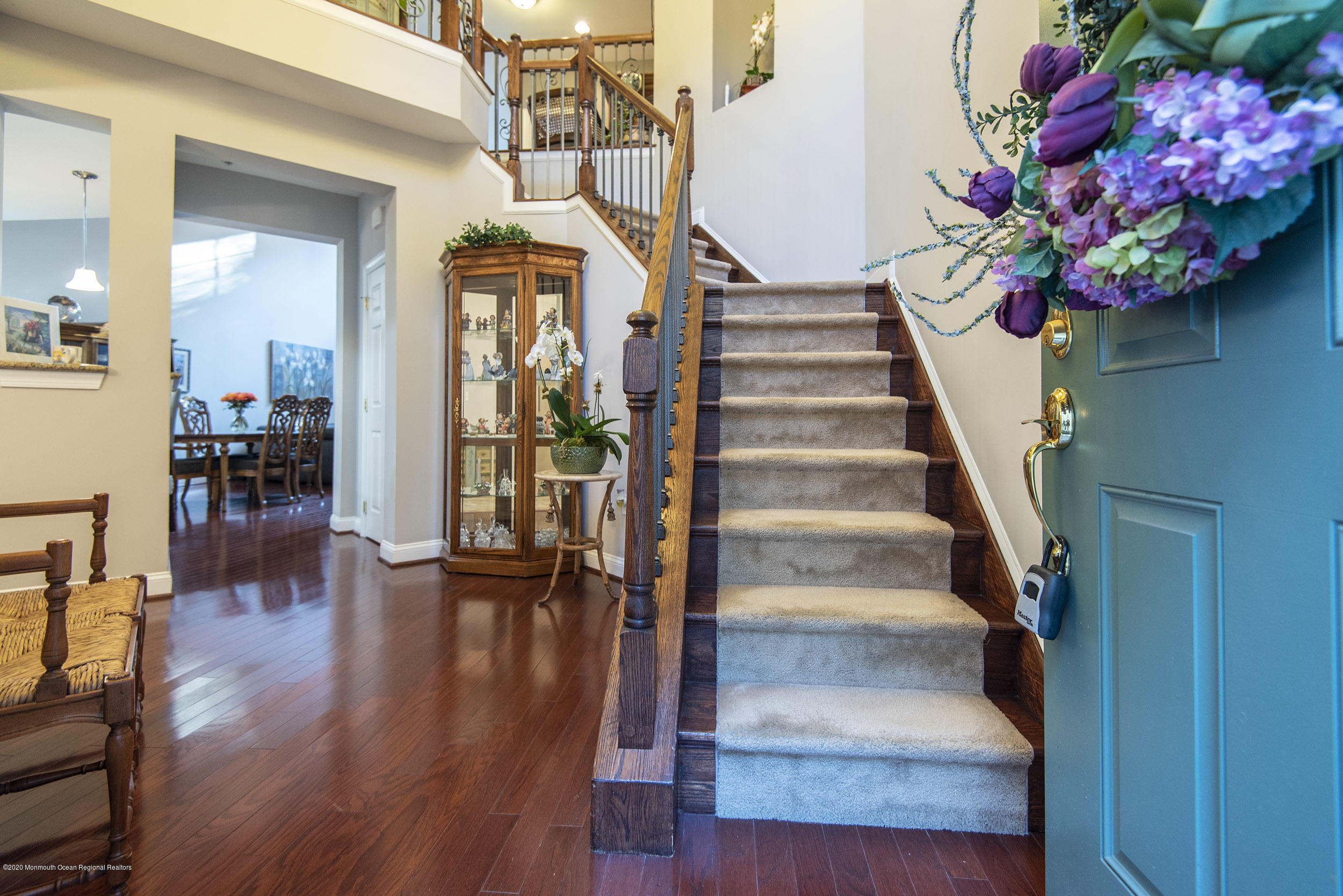 704 Abby Road Middletown, NJ 07748 - Photo 2 of 36 Foyer 1