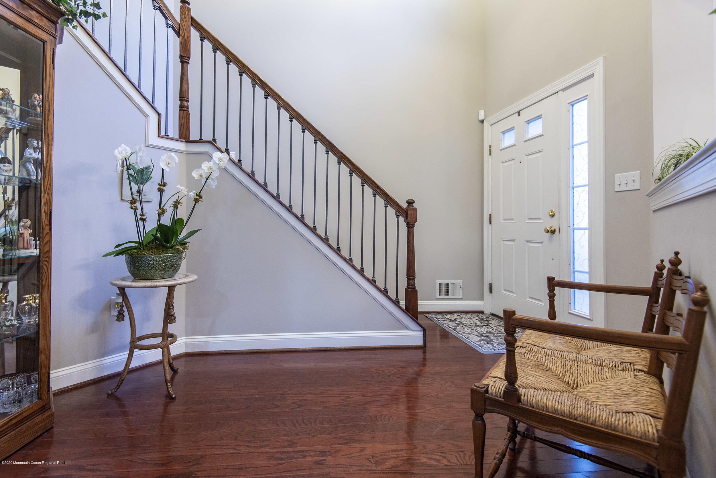 704 Abby Road Middletown, NJ 07748 - Photo 3 of 36 Foyer 2