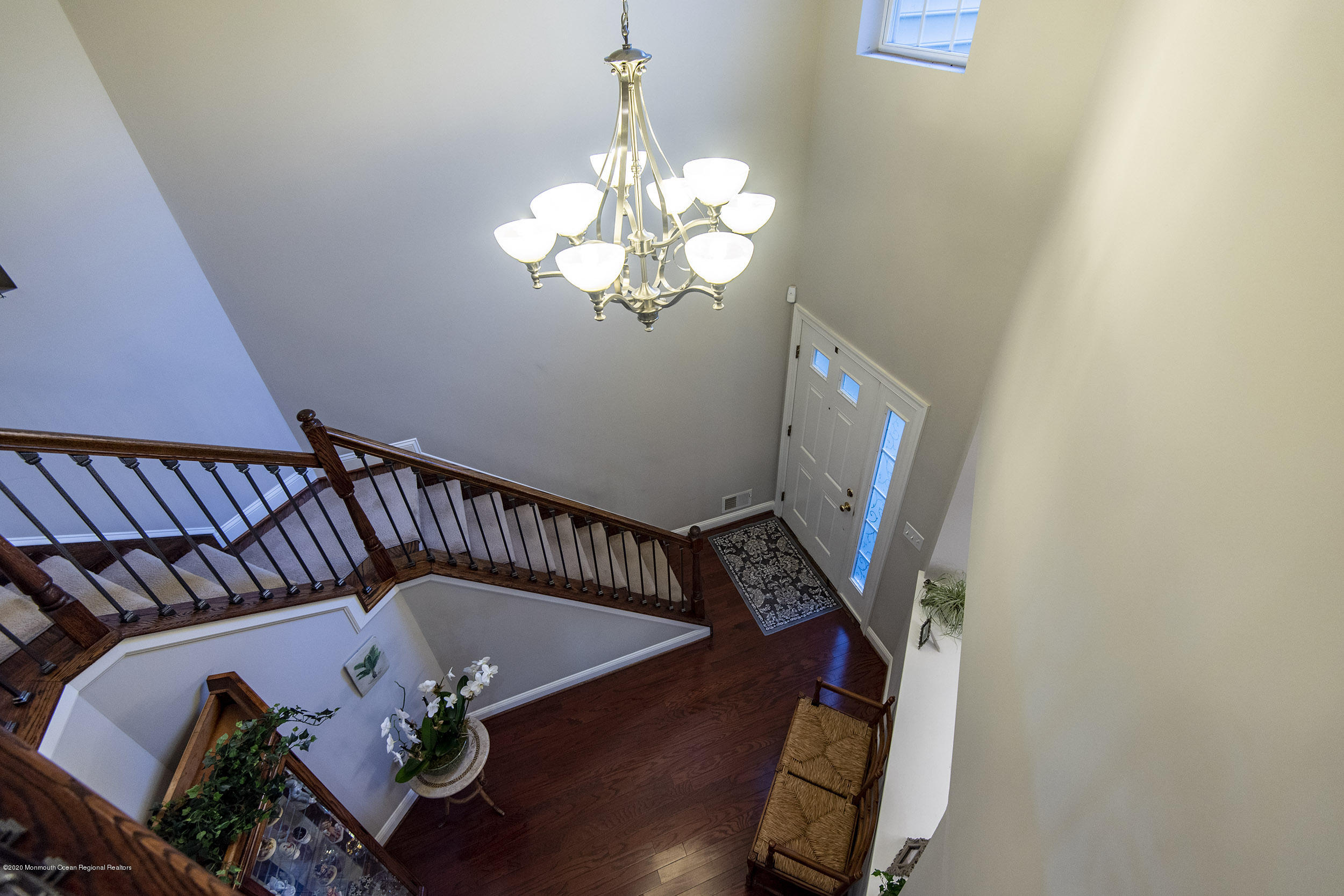 704 Abby Road Middletown, NJ 07748 - Photo 4 of 36 Foyer 3