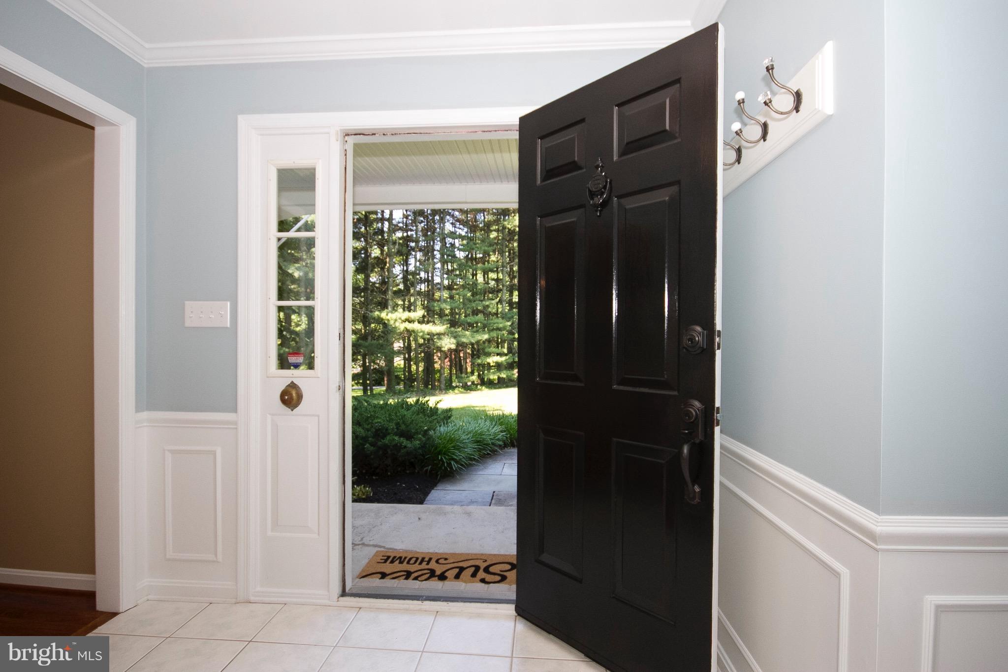 1907 Ridge Road Reisterstown, MD 21136 - Photo 7 of 27 a view of walk in closet