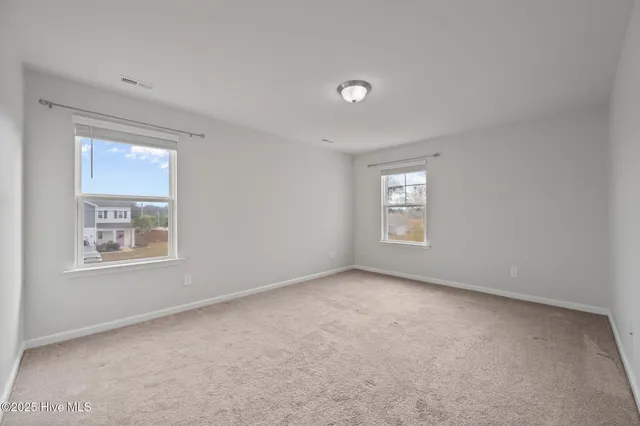 $2,395 | 800 Lenox Drive, Holly Ridge, NC 28445