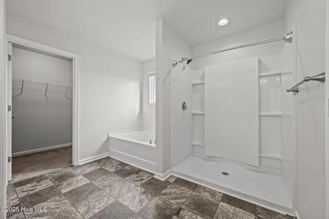 $2,395 | 800 Lenox Drive, Holly Ridge, NC 28445