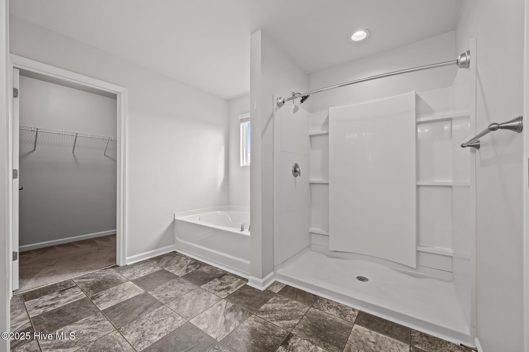 800 Lenox Drive Holly Ridge, NC 28445 - Photo 15 of 33 40-web-or-mls-_RAD8022