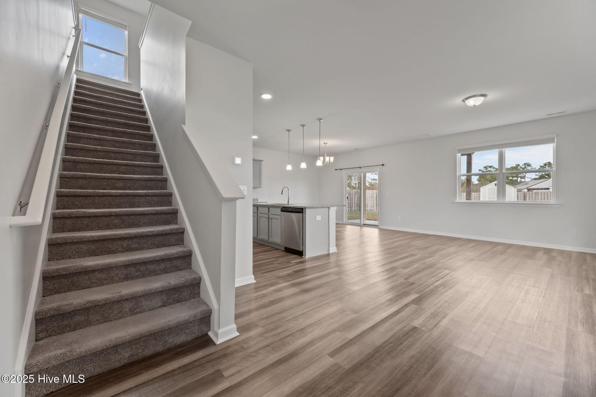 800 Lenox Drive Holly Ridge, NC 28445 - Photo 2 of 33 34-web-or-mls-_RAD7999-2