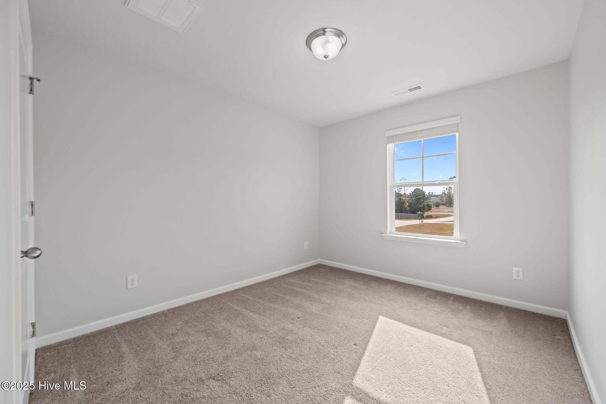 800 Lenox Drive Holly Ridge, NC 28445 - Photo 24 of 33 53-web-or-mls-_RAD8076