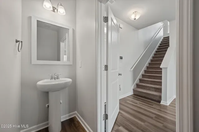 $2,395 | 800 Lenox Drive, Holly Ridge, NC 28445