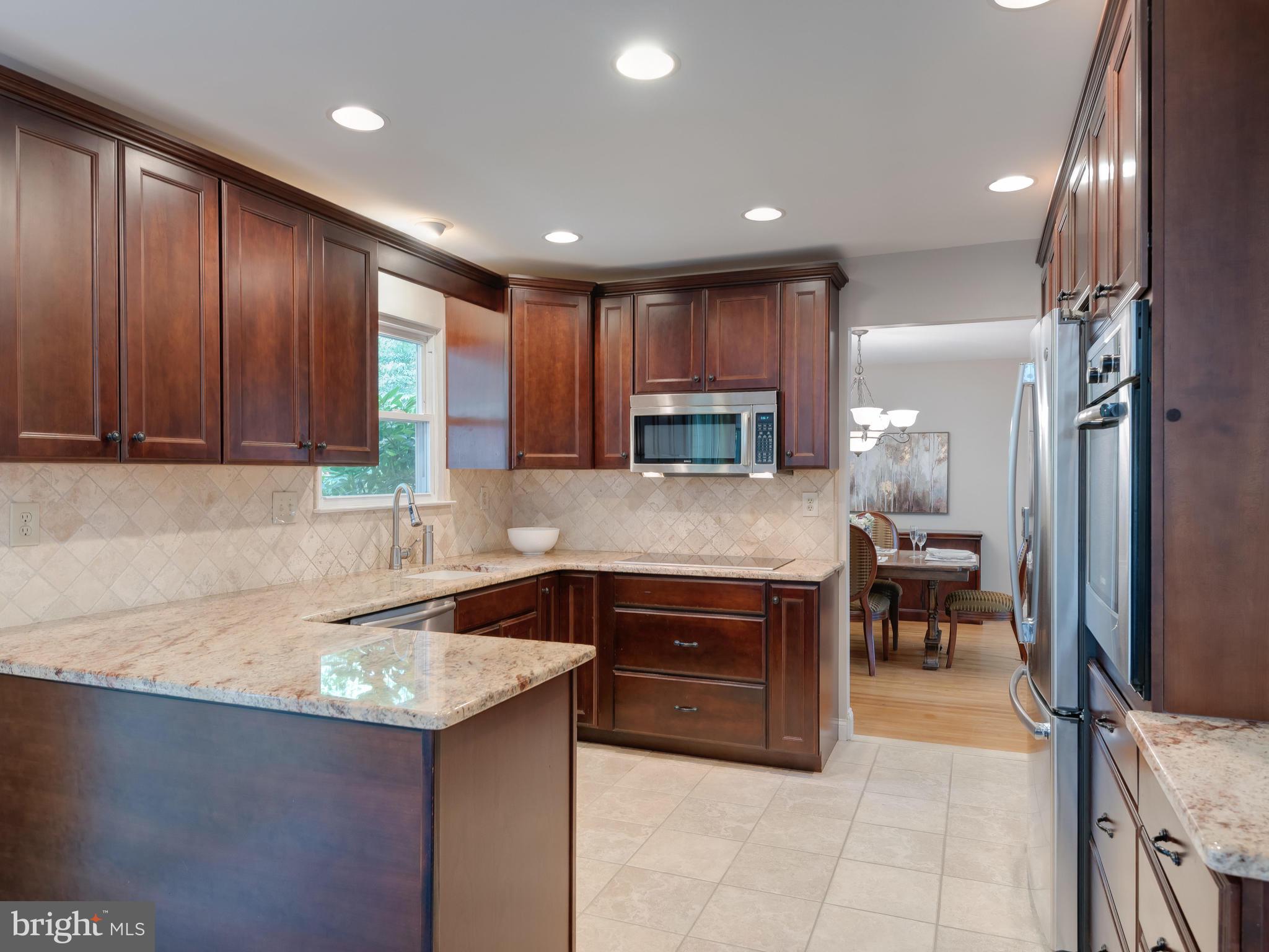 11 Cambridge Road Downingtown, PA 19335 - Photo 19 of 63 Kitchen
