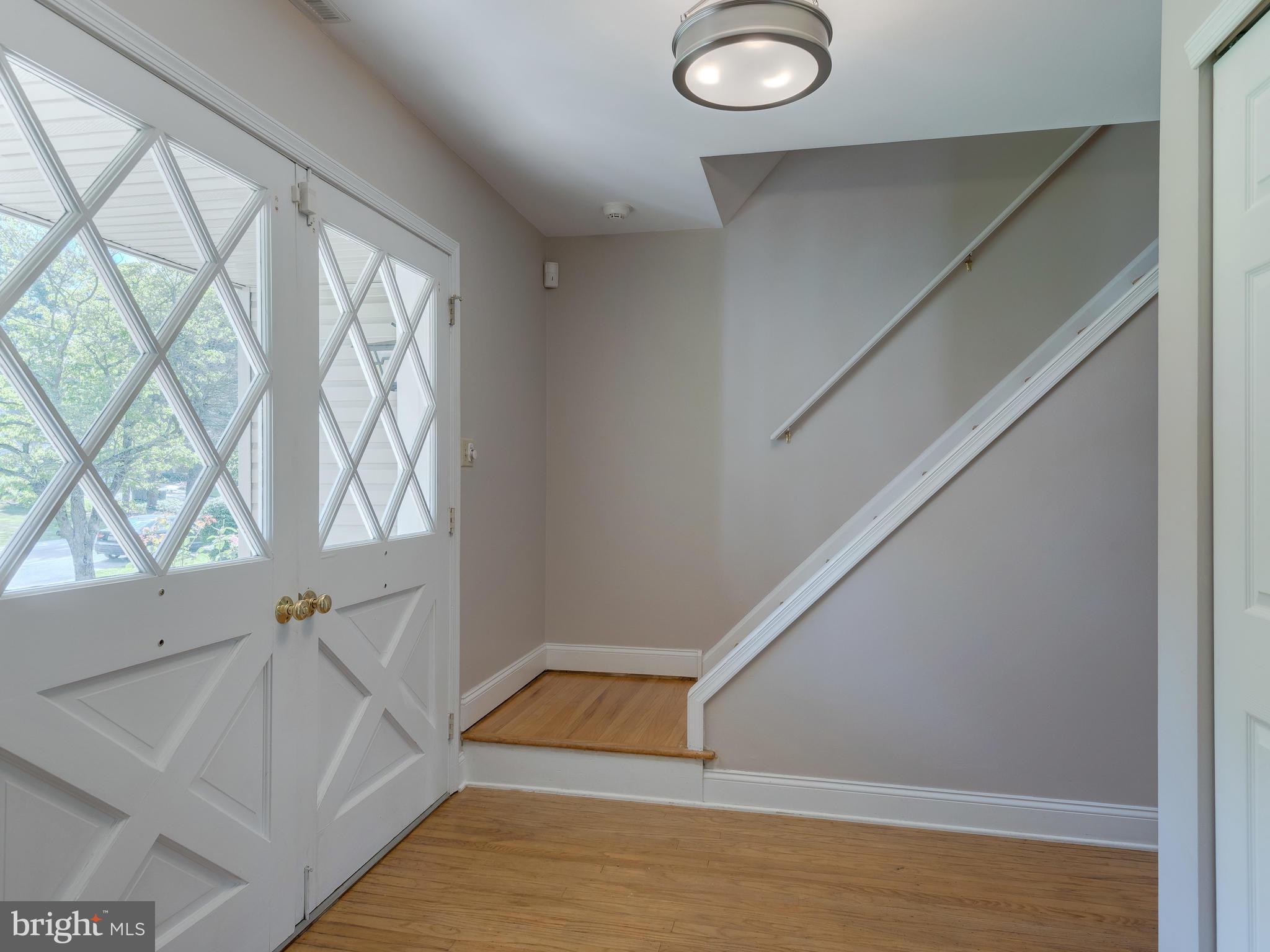 11 Cambridge Road Downingtown, PA 19335 - Photo 8 of 63 Foyer