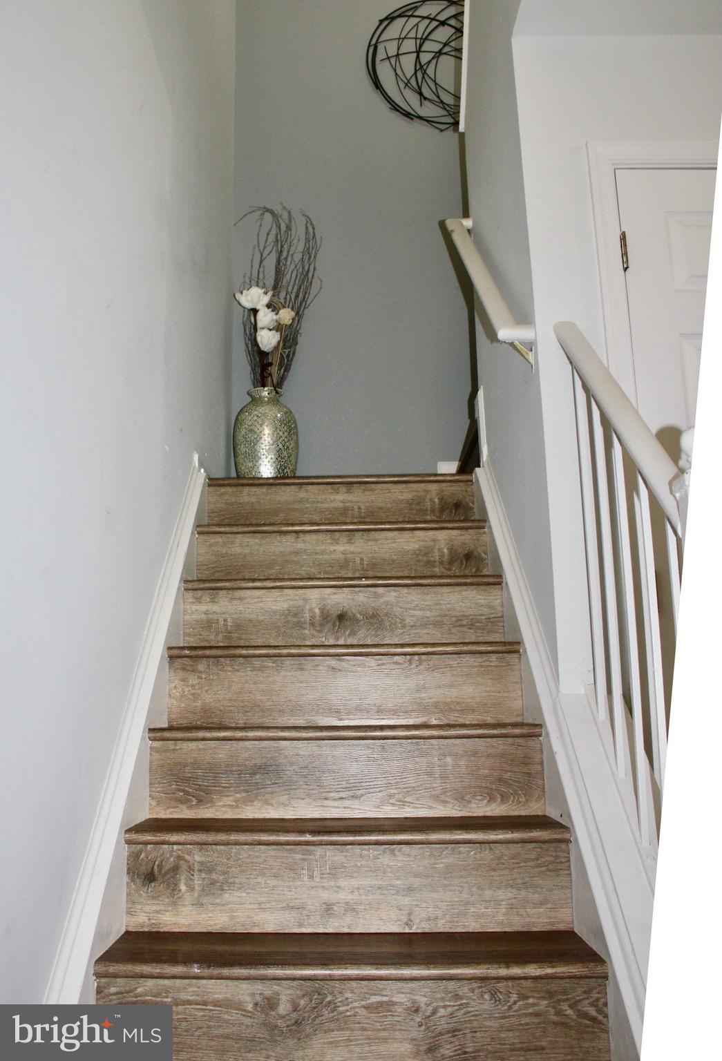 8202 Winstead Place, Unit 203 Manassas, VA 20109 - Photo 2 of 18
