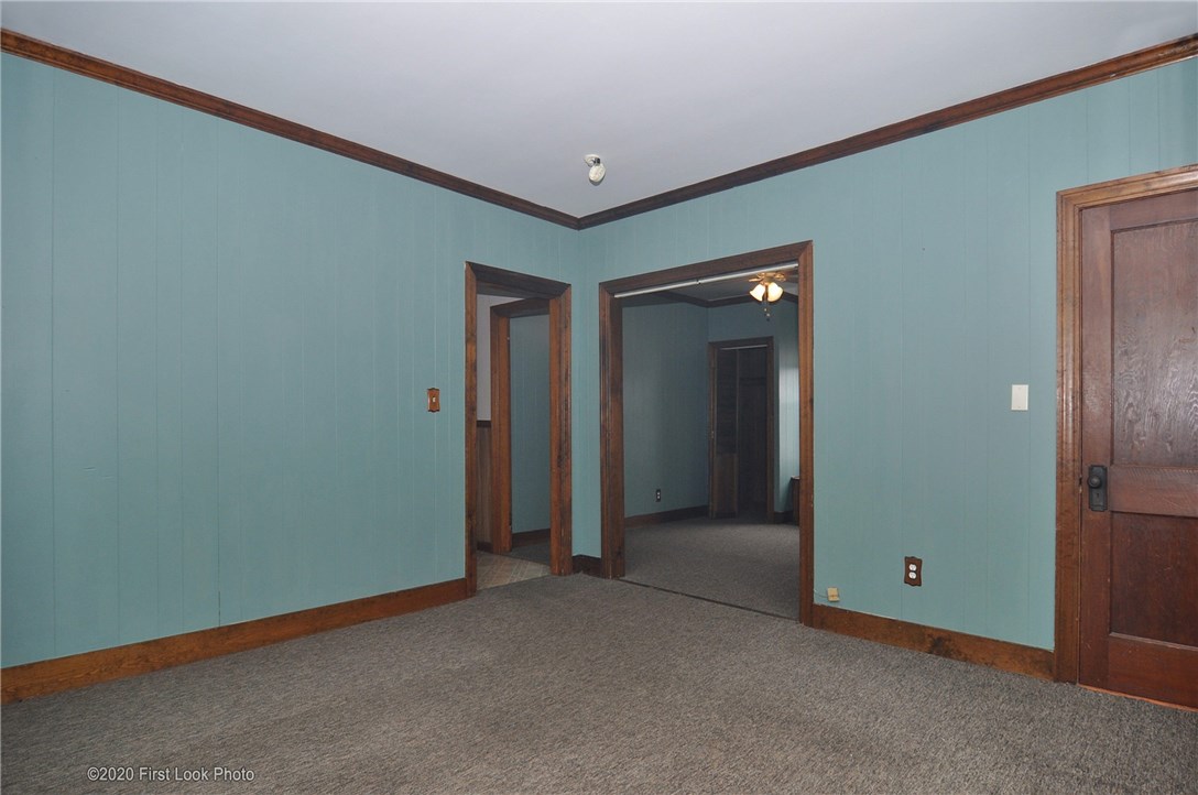 171 Robinson Street Woonsocket, RI 02895 - Photo 13 of 26