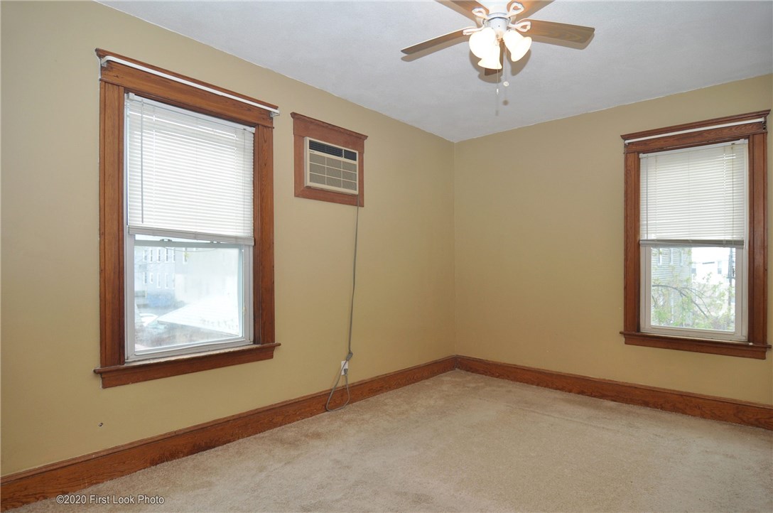 171 Robinson Street Woonsocket, RI 02895 - Photo 18 of 26