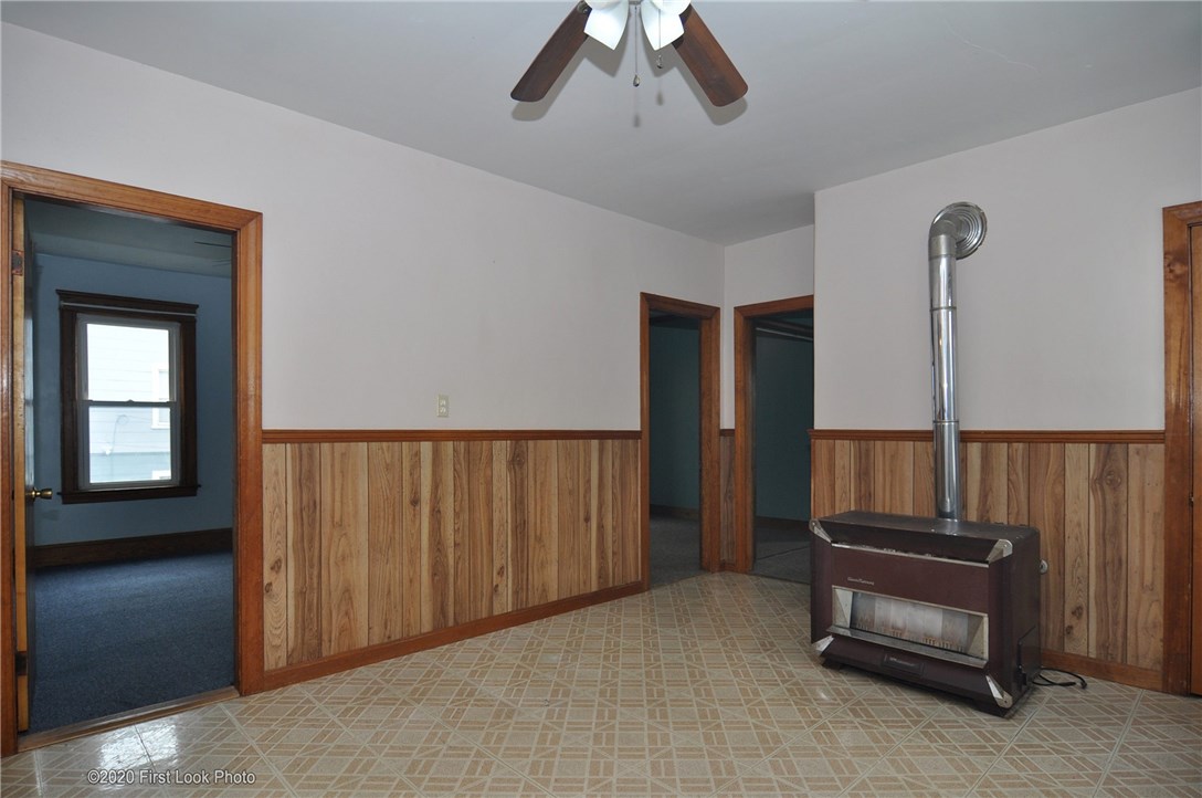 171 Robinson Street Woonsocket, RI 02895 - Photo 9 of 26