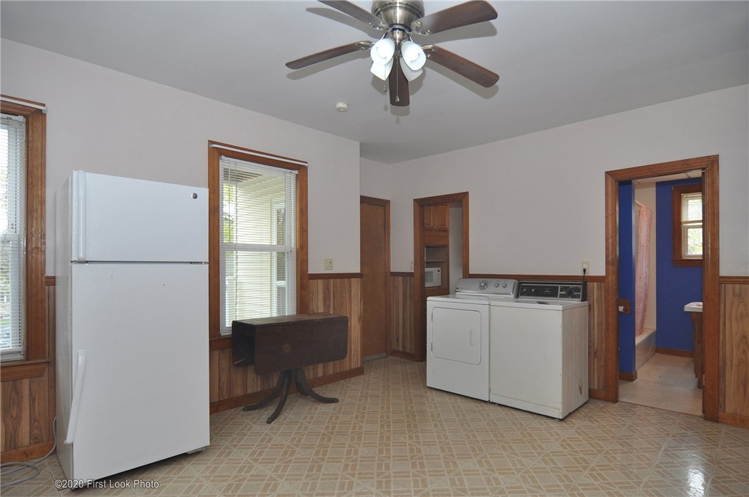 171 Robinson Street Woonsocket, RI 02895 - Photo 10 of 26