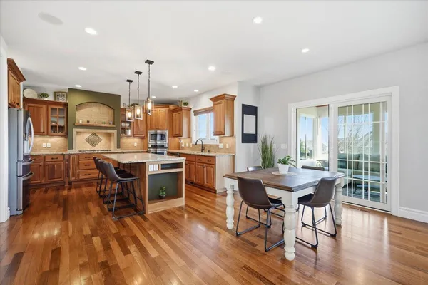 $949,900 | 656 Rinpoche Lane, Oregon, WI 53575