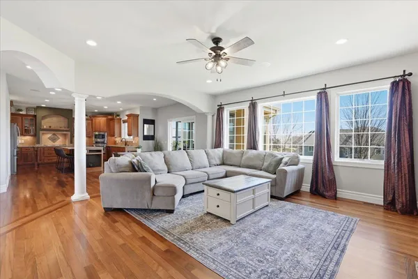 $949,900 | 656 Rinpoche Lane, Oregon, WI 53575