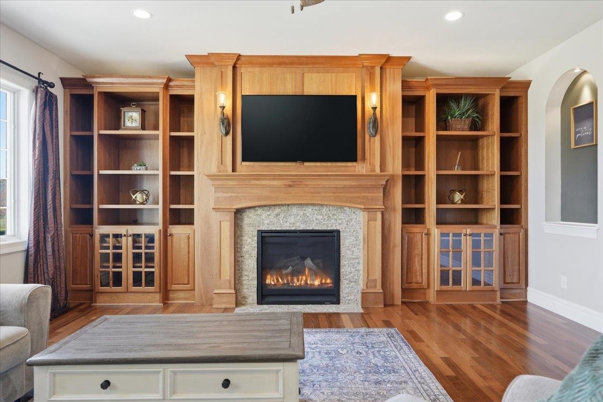 656 Rinpoche Lane Oregon, WI 53575 - Photo 19 of 61