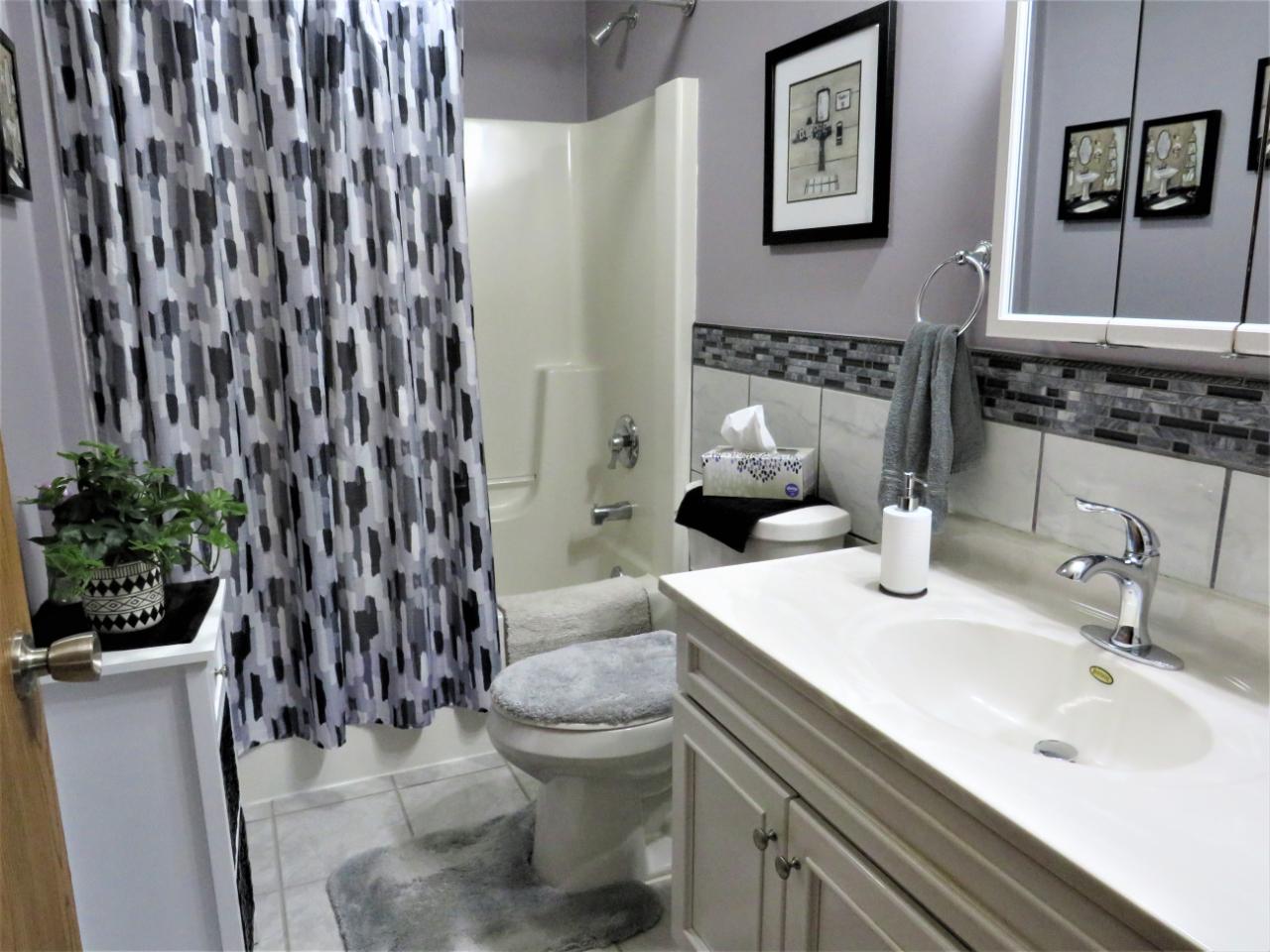 394 Mapleview Road Antigo, WI 54409 - Photo 3 of 17 Gallery Image 3