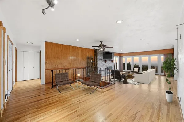 $1,250,000 | 2166 Camino Cantera, Vista, CA 92084