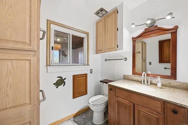 $1,250,000 | 2166 Camino Cantera, Vista, CA 92084