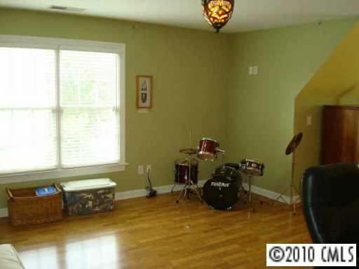 12502 Willingdon Road Huntersville, NC 28078 - Photo 7 of 16 Gallery Image 7