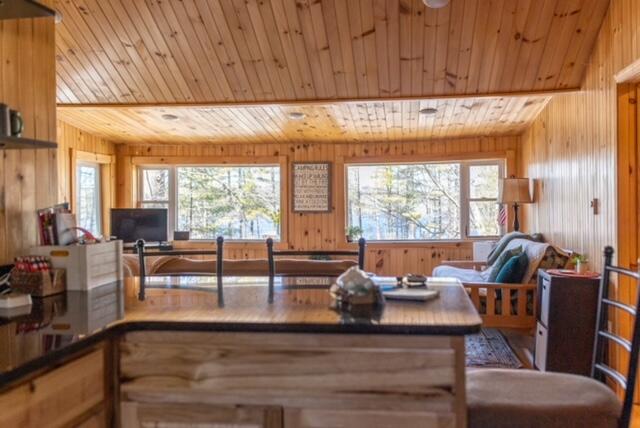 122 Birchwood Road Gray, ME 04039 - Photo 7 of 22 IMG_2324